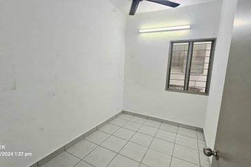 Pangsapuri Akasia, Bandar Botanic