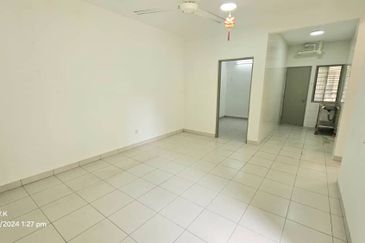 Pangsapuri Akasia, Bandar Botanic