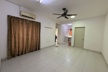 Pangsapuri Akasia, Bandar Botanic