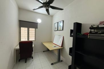 Pangsapuri Akasia, Bandar Botanic