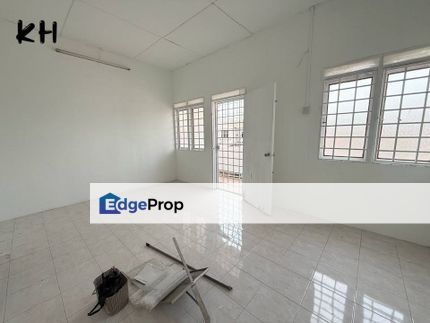 Price Drop !! 100% Full Loan !!   Double Storey Klang Utama Newly painted 16x55 For Sale, Selangor, Klang