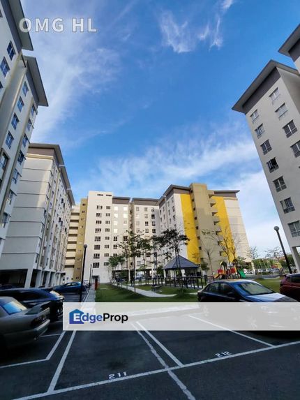 Trifolia Apartment Taman Saga Klang Fully Grill Renovated Plaster ceiling Kitchen Fully tiles Partial Furnished For Rent, Selangor, Klang