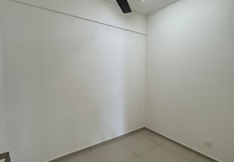 The Tresor @ Gravit 8 *