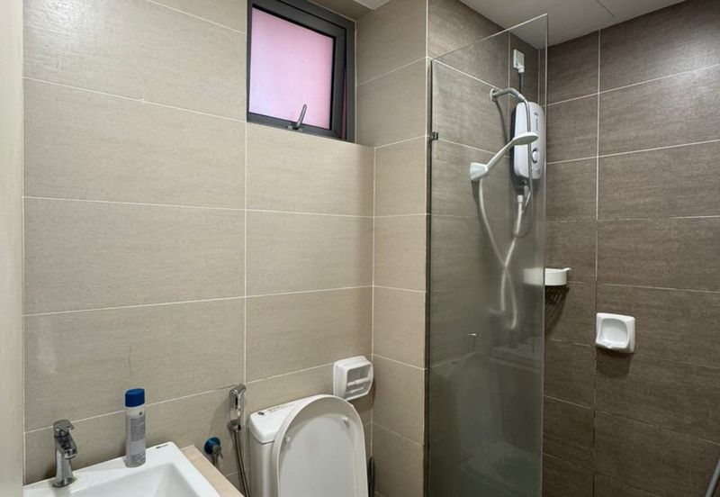 The Tresor @ Gravit 8 *