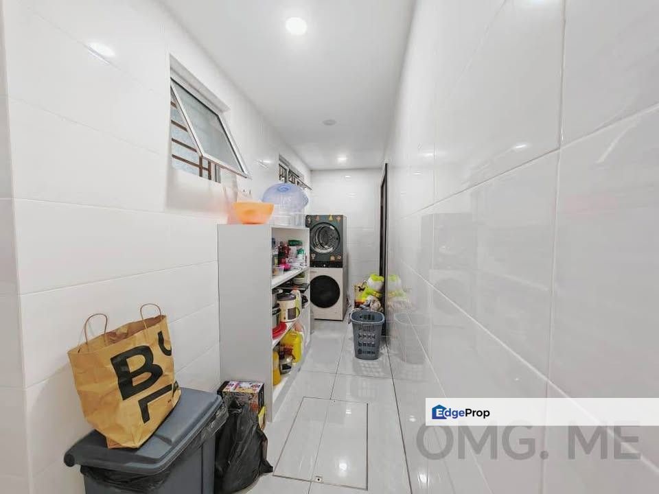  Facing No House Bandar Parklands Klang Double Storey Fully Renovated Extended & Fully Furnished For Rent , Selangor, Klang