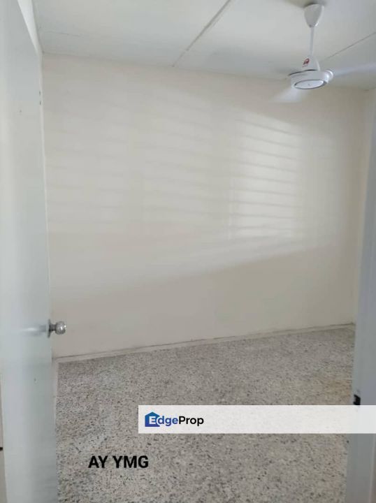 Single Storey Sentosa Klang Dato Abd Hamid Kitchen Extended Basic Unit (Tenanted  ) For Sale , Selangor, Klang