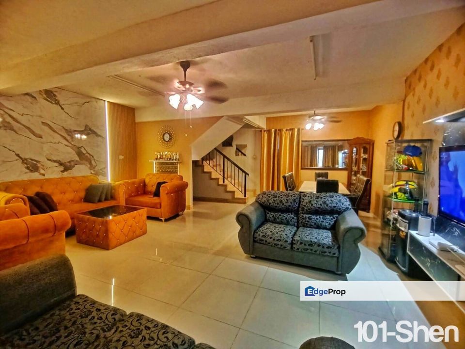 Double Storey Taman Sentosa Klang Basic Unit Good Condition Car Porch Fully Tiles & Awning Table Top For Sale , Selangor, Klang