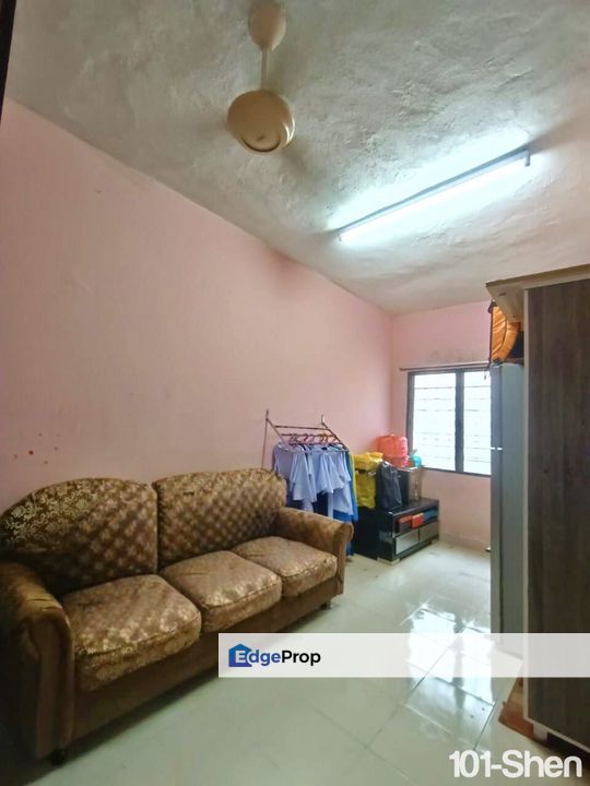 Double Storey Taman Sentosa Klang Basic Unit Good Condition Car Porch Fully Tiles & Awning Table Top For Sale , Selangor, Klang