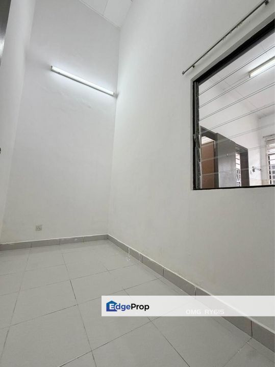 Below Bank Value !!!! Single Storey Bandar Putera 2 Klang (kristal 2) Basic Unit For Sale  , Selangor, Klang