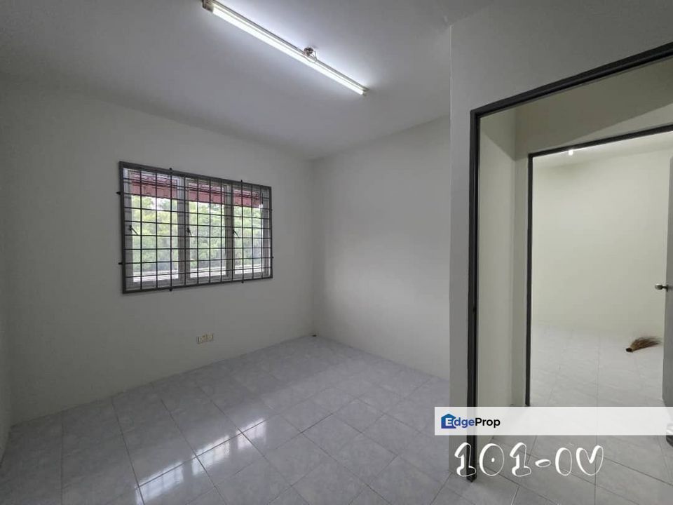  Low Cost Flat Newly Refurbished Kota Pendamar, Pandamaran For Sale , Selangor, Port Klang