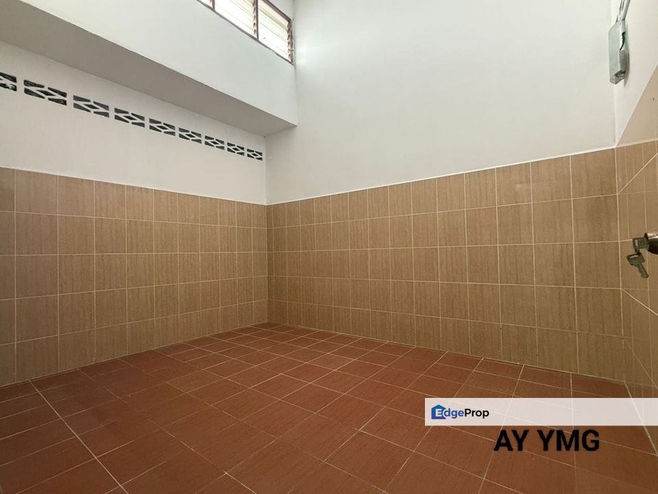 BELOW BANK VALUE Tmn Dese Permai @ Meru Klang Basic Unit For Sale , Selangor, Klang