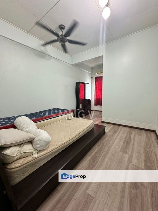 Double storey Bandar Puteri Klang (Cassava) Dry & Wet Kitchen Carporch full tiles For Sale , Selangor, Klang