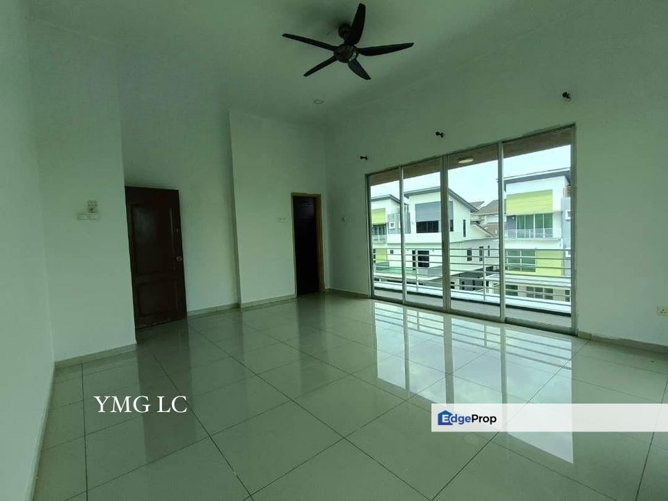 Desa Bayumas @ Taman Sentosa 2.5-Storey Semi D Cluster Endlot Whole House Newly Painted Gated & Guarded For Rent , Selangor, Klang