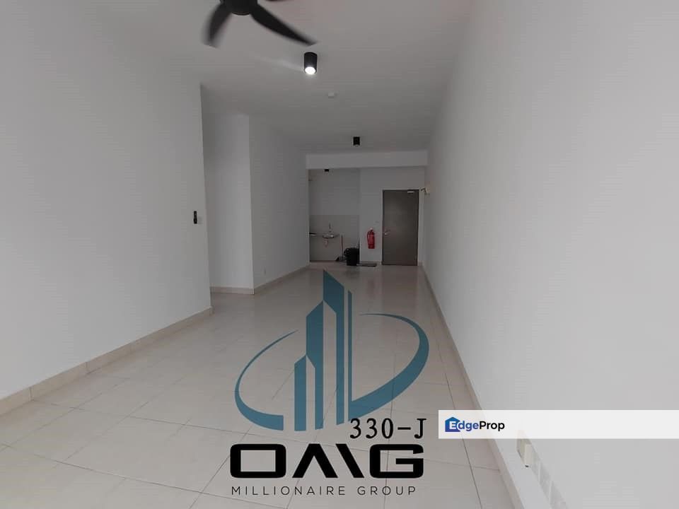 Aronia Apartment Bandar Parkland Basic Unit 2 Car Parks Lot For Sale , Selangor, Klang