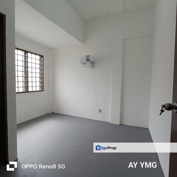 Lorong Bendahara Tmn Sentosa Shop Apartment Basic Unit Newly Paint For Rent  , Selangor, Klang