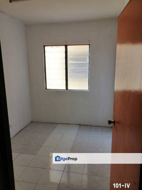  Pendamar Indah Flat, Port Klang  3Bed 2Bath  Tabletop  With lift For Rent , Selangor, Port Klang