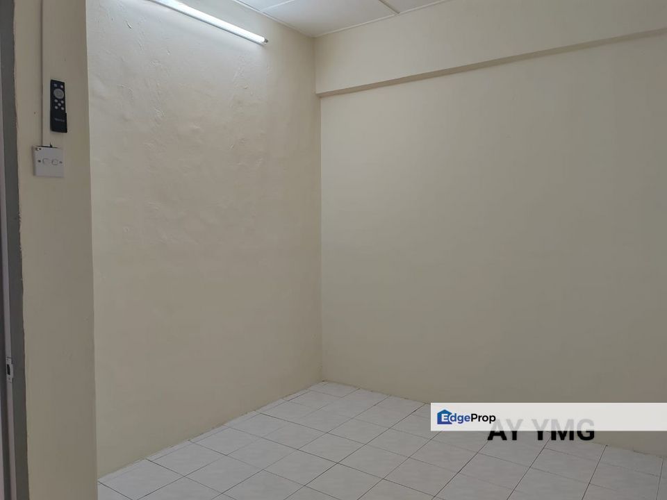  Taman Sentosa Klang Perdana Villa Apartment Newly Paint Kitchen Top For Rent , Selangor, Klang
