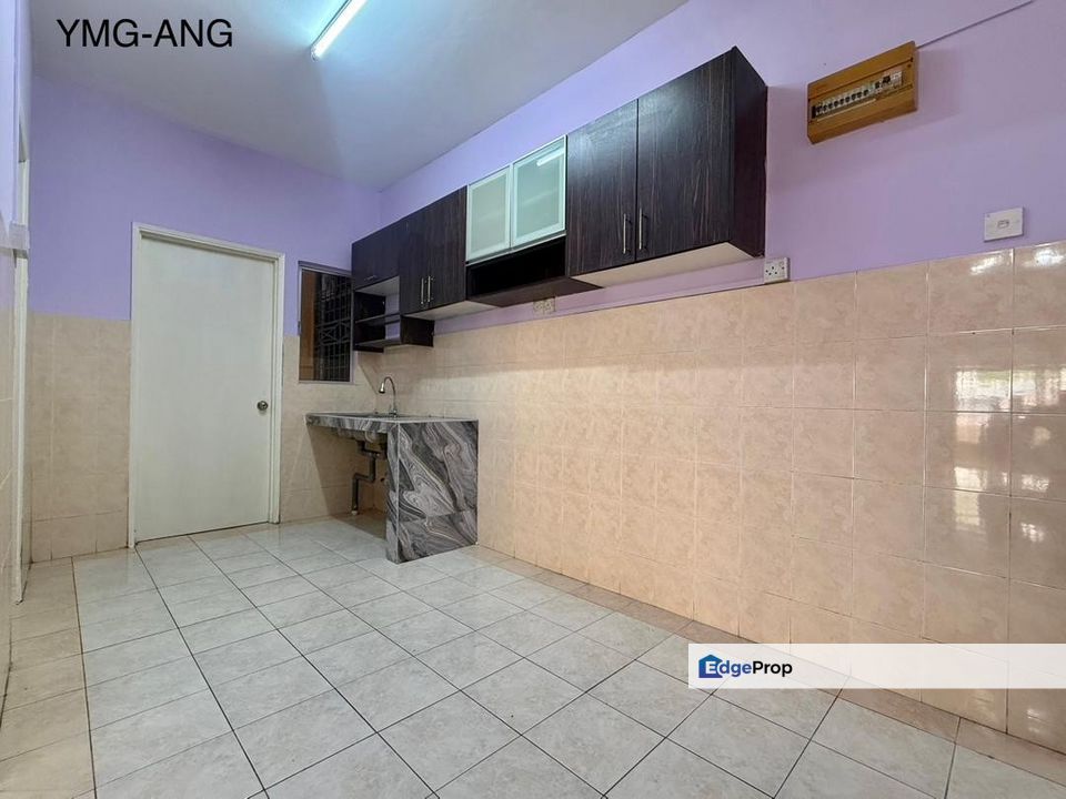 Bayu Villa Bayu Perdana Ground Floor Apartment Basic Unit Newly paint For Rent  , Selangor, Klang