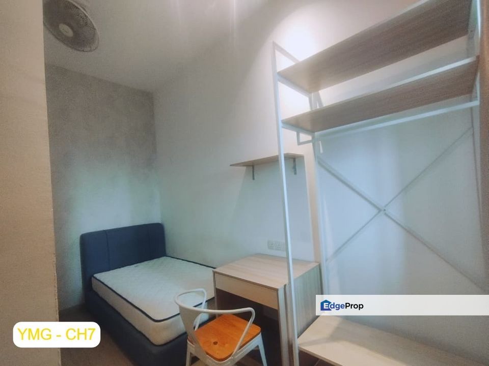 Bayu Villa Apartment Partial Furnished Kitchen Cabinet Wardrobe 1 Air-Conditioner At Living Hall 2 Water Heaters For Rent , Selangor, Klang