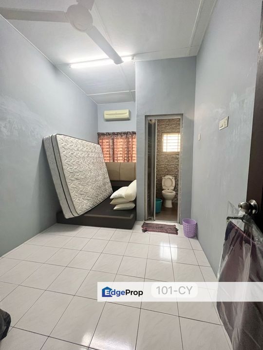 CONFIRM CANTIK !!!  Renovated Unit Facing Open Taman Sentosa Laksamana Klang Double Storey House For Sale , Selangor, Klang