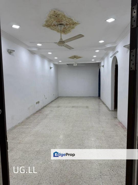 Full Loan !!!  Taman Klang Jaya, Klang Single Storey Endlot Basic Condition For Sale, Selangor, Klang