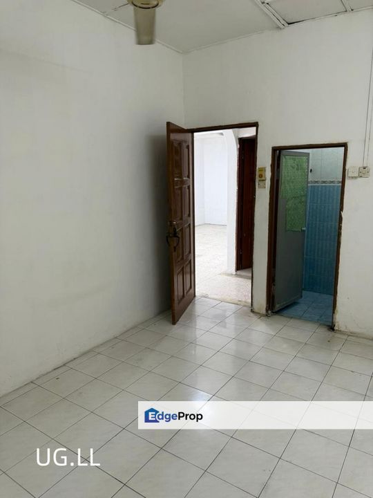 Full Loan !!!  Taman Klang Jaya, Klang Single Storey Endlot Basic Condition For Sale, Selangor, Klang