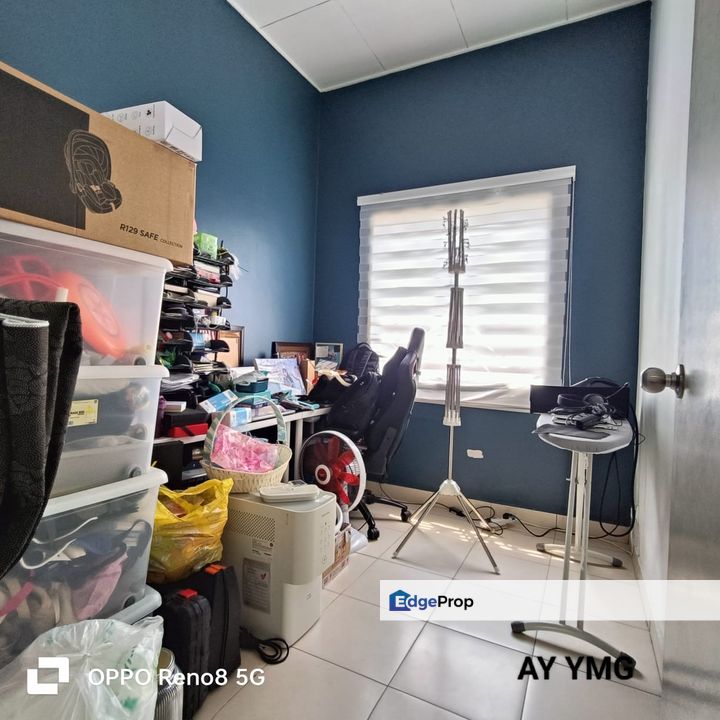 Tip Top Good Condition Single Storey Bandar Putera 2 Partially Furnished For Rent , Selangor, Klang