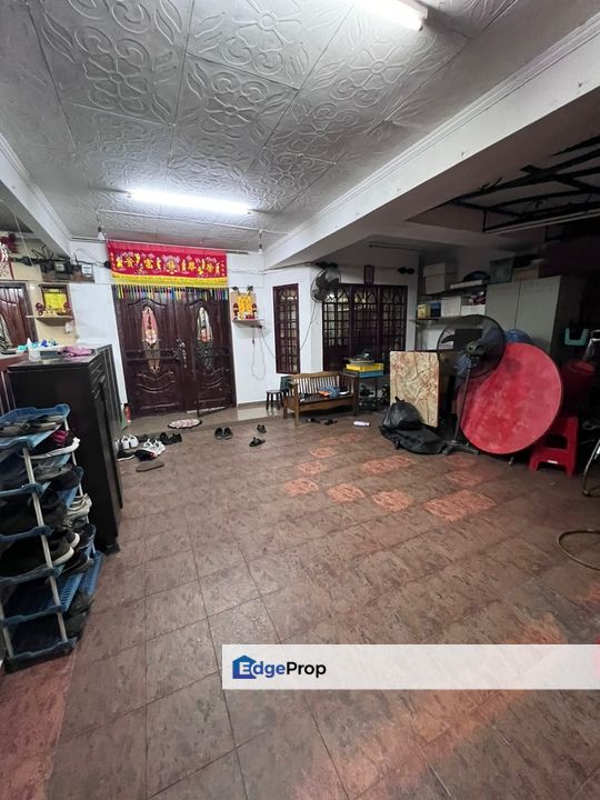 Value Buy !!! Facing Field Jalan Raja Nong Double Storey Taman Sentosa Klang 2 Storey House Good Condition For Sale, Selangor, Klang