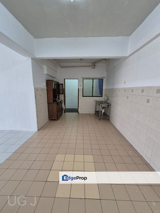 (ROI FROM 4.55% ) Vista Bayu Apartment Klang Basi Unit Tingkat 3A  Swimming pool  24 Hours Security 👮🏻‍♂️  1 Coverde Parking Lot For Sale , Selangor, Klang