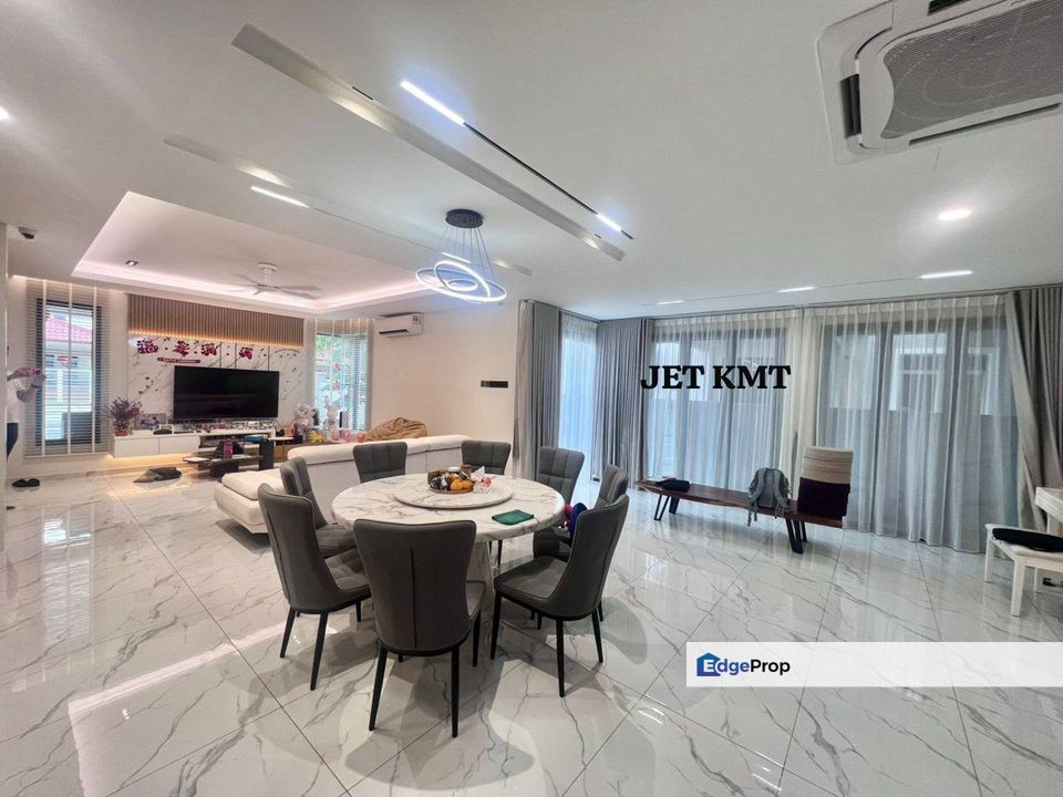 Aman Perdana Double Storey Semi D Fully Renovated Kitchen Fully Extended Fully Renovated For Sale , Selangor, Klang