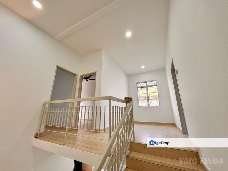 Bandar Parklands Delima Double Storey Endlot Basic Unit With Good Condition Gated Guarded For Sale , Selangor, Klang