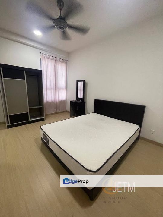 *Corner unit with very nice view*  Gravit 8, Kota Bayu Emas  750 sqft( Corner unit ) Partly Furnished , Selangor, Klang