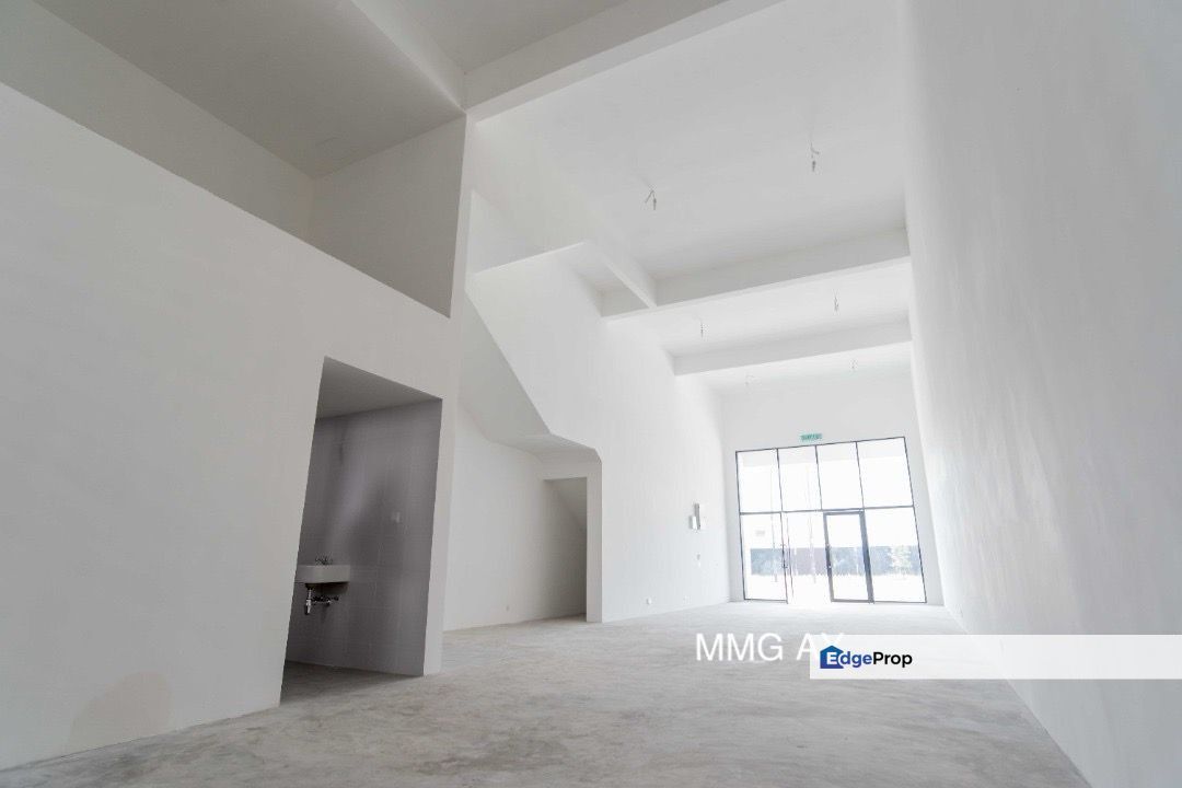 Eco Ardence Crest @ 2 Storey Whole Block Shop ⁠Renovated Ample Parking For Rent , Selangor, Sabak Bernam