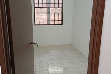 Bayu Villa Apartment, Bayu Perdana