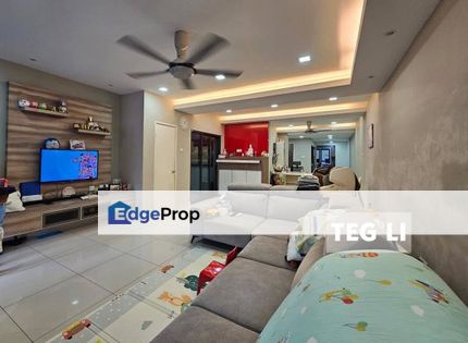 Anggerik Liparis, Kota Kemuning Shah Alam  Double Storey House For Sale Partial furnished (auto gate, built in cabinets, aircond, heater, cctv), Selangor, Kota Kemuning