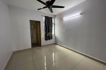 Taman Ehsan Jaya, Pendamaran