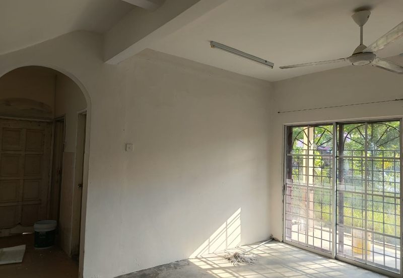 Taman Tamu Hillpark (Seksyen 4)