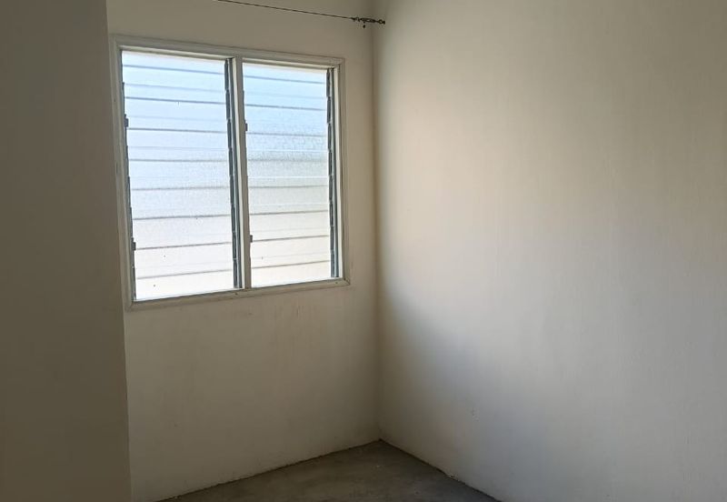 Taman Tamu Hillpark (Seksyen 4)