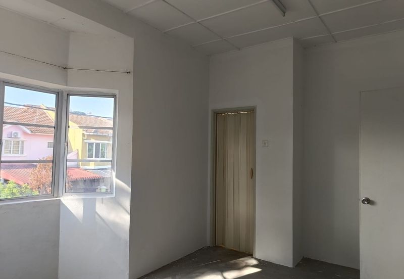 Taman Tamu Hillpark (Seksyen 4)