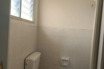 Taman Tamu Hillpark (Seksyen 4)