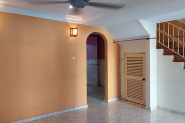 Taman Tamu Hillpark (Seksyen 4)