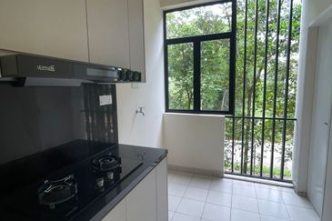 Crescent Park Townvilla