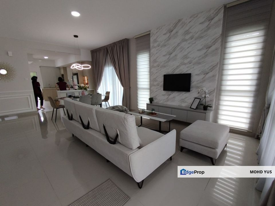 UNIT SERBA BARU | Teres 2 Tingkat | Luas & Cantik | View To Appreciate, Selangor, Batang Kali