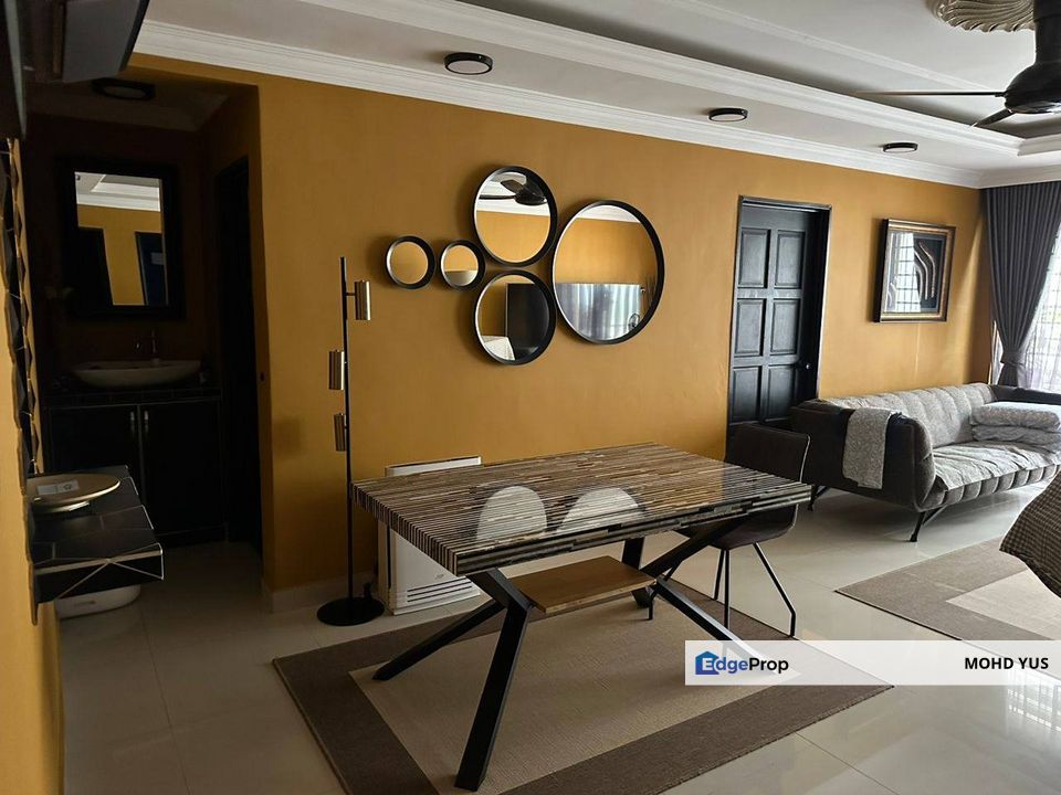 SUPERB INTERIOR | Partially Furnished | Comes With 2 Car Parks, Kuala Lumpur, Setapak
