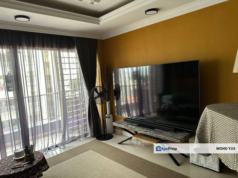 SUPERB INTERIOR | Partially Furnished | Comes With 2 Car Parks, Kuala Lumpur, Setapak