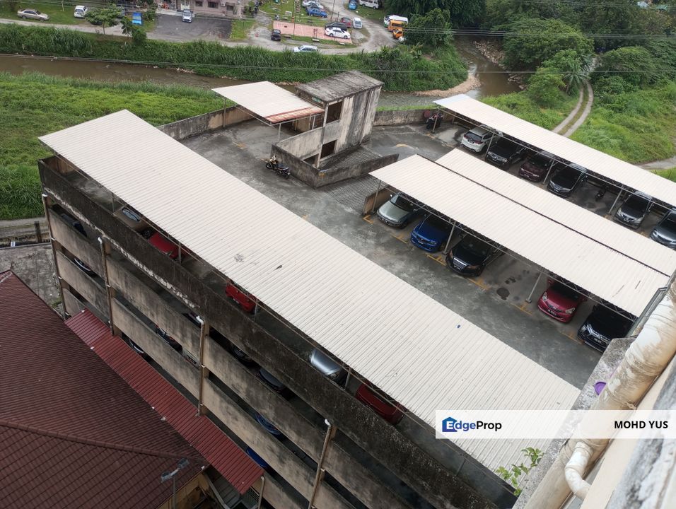 Laksamana Puri Batu Caves | Strategic Location | Matured & Prime Area | Nice View From Balcony | REDUCED ASKING PRICE, Selangor, Batu Caves 