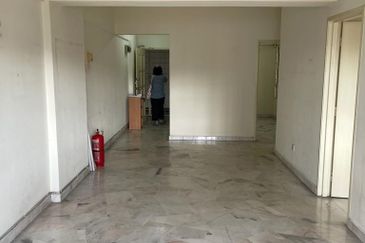 Danau Idaman Condominium