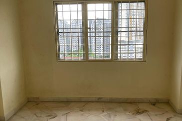 Danau Idaman Condominium