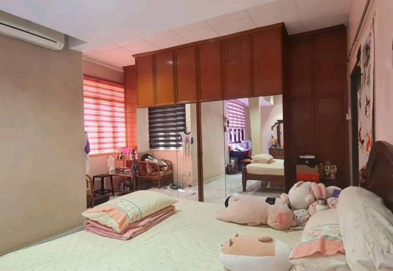 Bandar Tun Hussein Onn