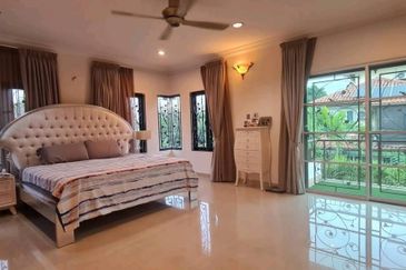 Bandar Tun Hussein Onn